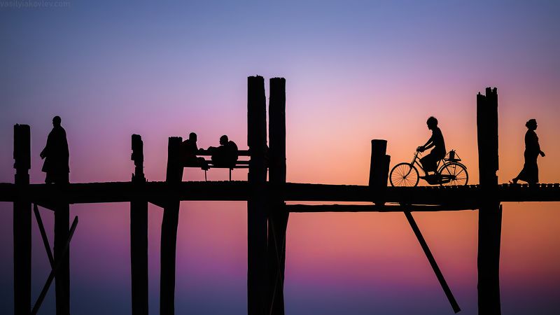 Утро на мосту Убейн фото превью