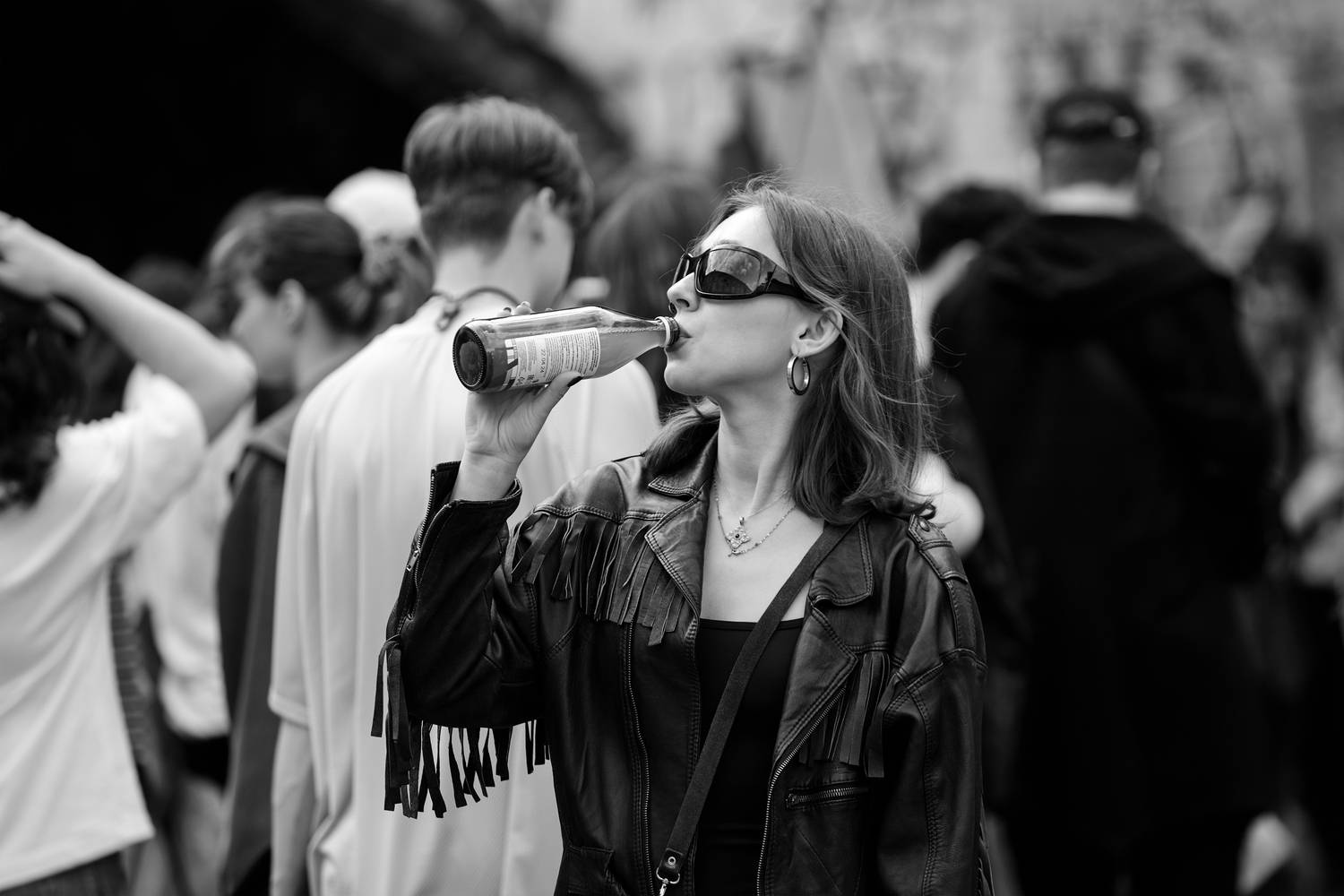 street, black and white, blackandwhitephoto, bnw, documentary, reportage, street, streetphoto, street life, streetbw, streetbnw, streetmoment, Irina Boldina, reportage, human, bw, blackwhite, mood, life, female, woman, Ирина Болдина