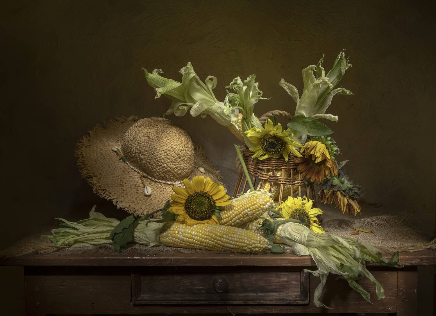 натюрморт, кукуруза, шляпа, подсолнухи, Tatyana Fedenkova
