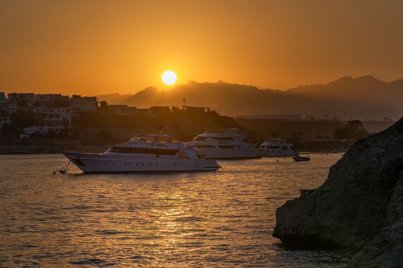 Закат на Красном море фото превью
