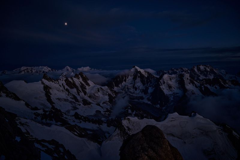 Перед рассветом. фото превью