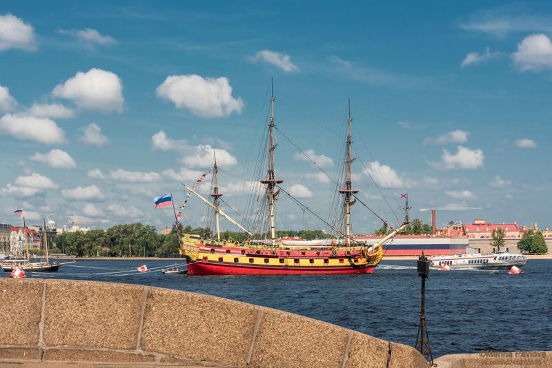 город, архитектура, санкт-петербург, река нева, празднование дня вмф россии, парусник полтава Праздничная река Нева. Парусник Полтава. фото превью