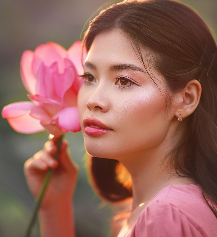 Lotuses фото превью