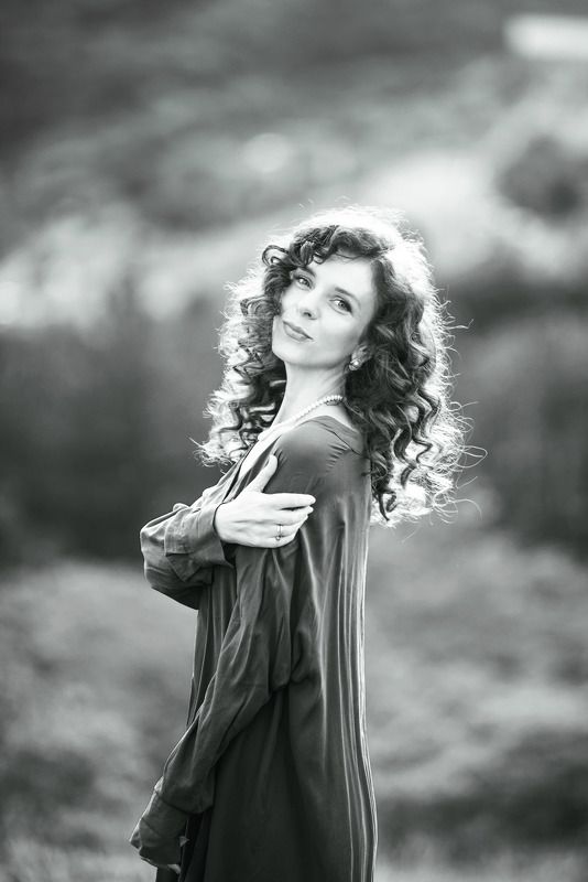 портет, черно-белое, девушка, свет Алла фото превью