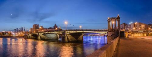 Москва. Панорама Бородинского моста