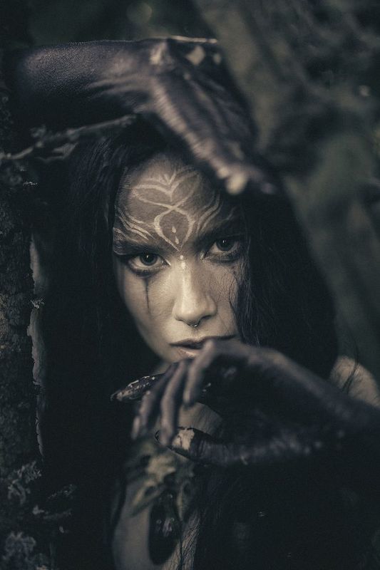 Темная жрица фото превью