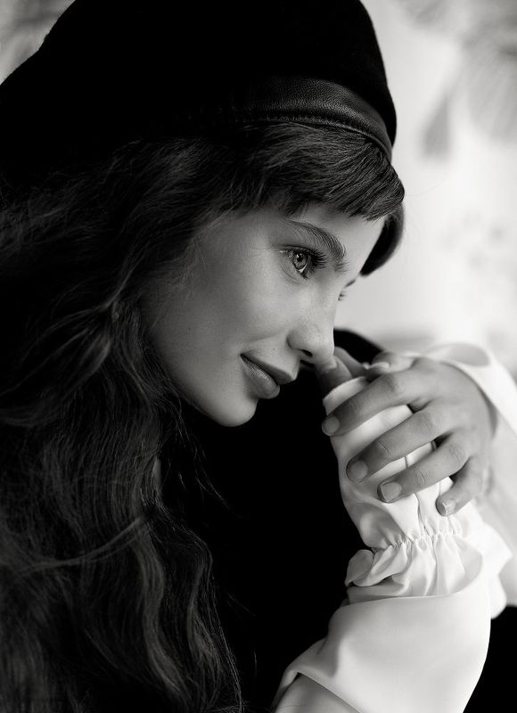 девочка, ребенок, портрет, детский портрет, портрет девочки, глаза. детское портфолио, взгляд, глаза mood фото превью