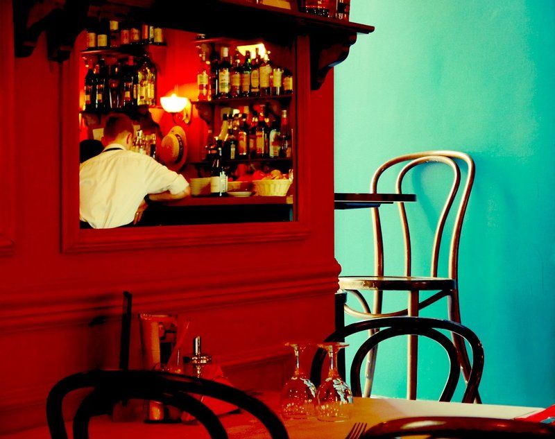 В кафе фото превью