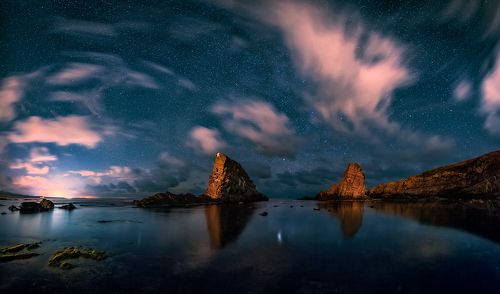 Two ships: Night
