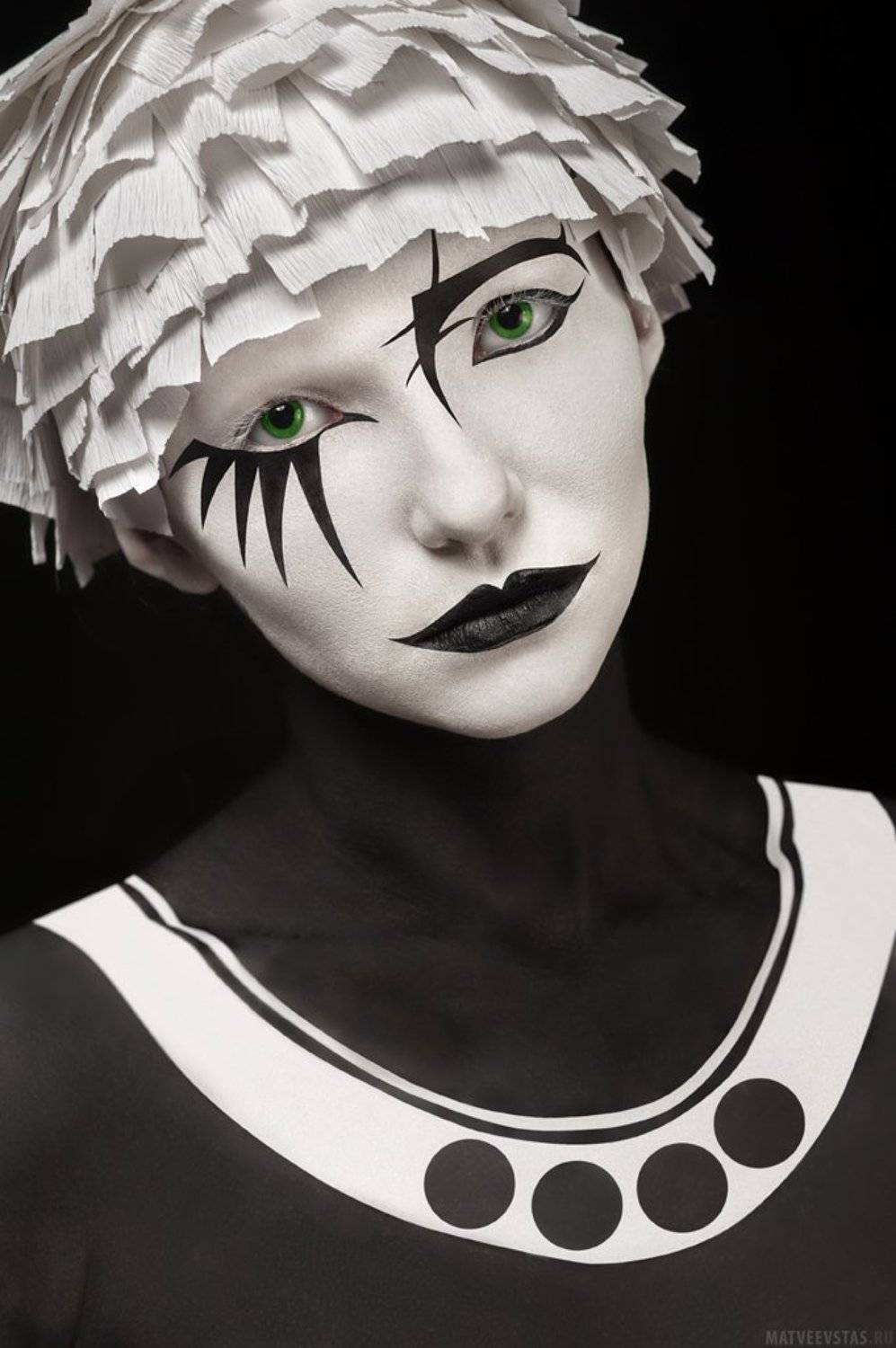 черное, белое, Матвеев Стас