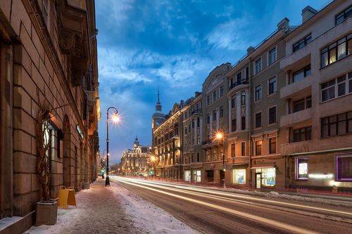 Австрийская площадь