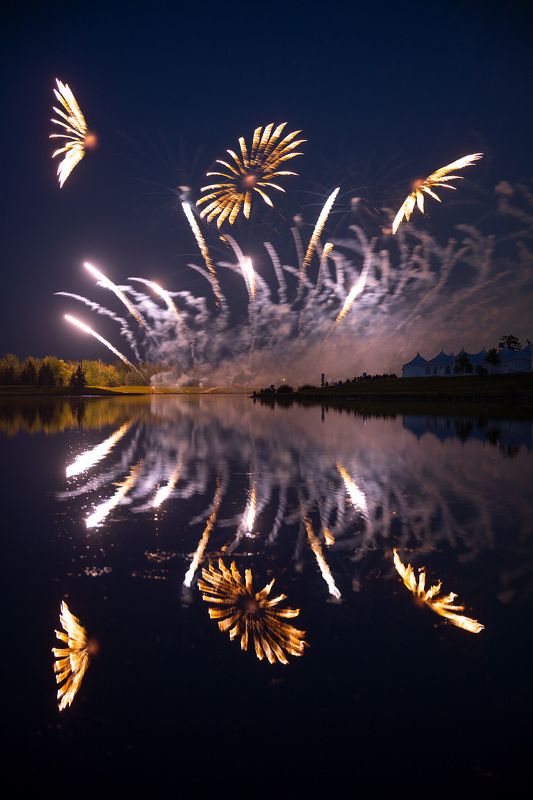 fireworks,lake,night Fireworks Magic фото превью