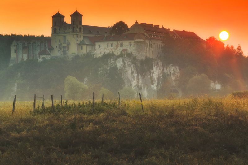 Horizontal, Architecture, Hill, Travel, Landscape, Castle, Old, Nature, Church, Tyniec, Kraków, Poland Benedictine Abbey in Tyniec фото превью
