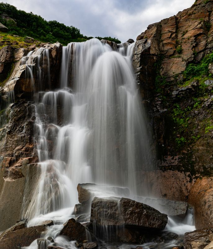 Водопад Надеждин  фото превью