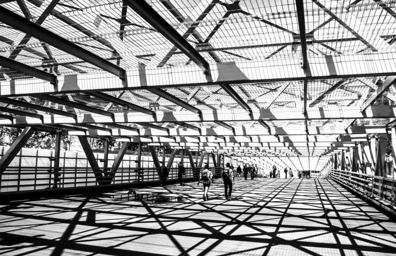 Тени фото превью