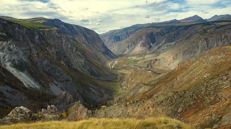 Безмолвие гор фото превью