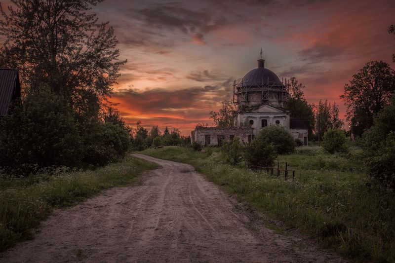 Тверская область Поздно вечером фото превью