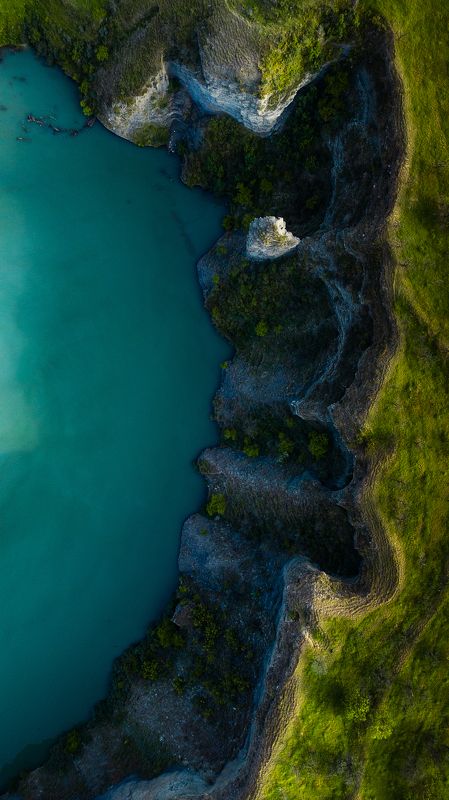 дагестан, водохранилище, деревья, река, терассы, пейзаж, аэрофотография, Утесы Гунибского водохранилища фото превью