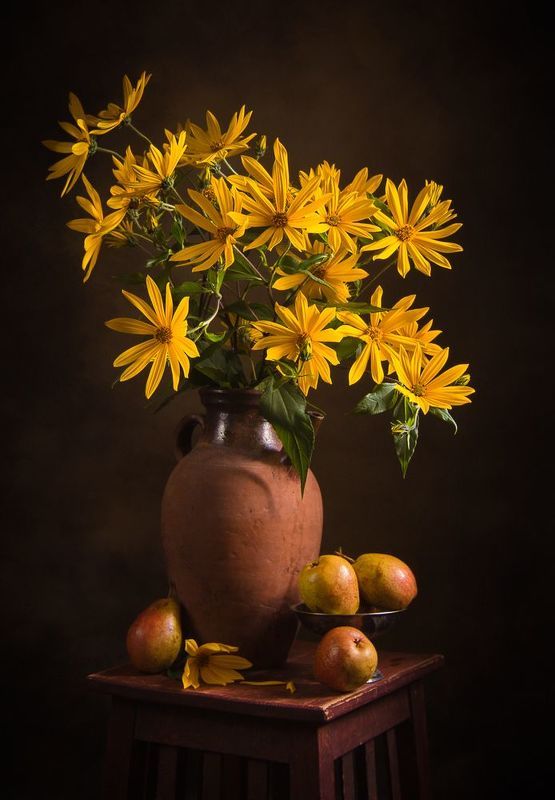 Натюрморт с грушами фото превью