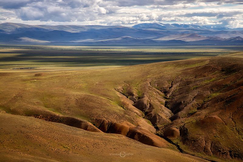 Трещины Алтайских степей фото превью