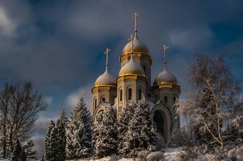 Храм Всех Святых