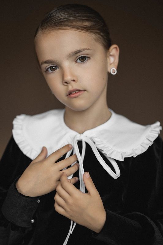 девочка, портрет, фотосессия, girl, young, portrait, творческий портрет, детский портрет, young girl, дети, children, детская фотография, детская фотосессия, постановка, постановочная фотография, girl portrait, фотопроект, fine art София фото превью