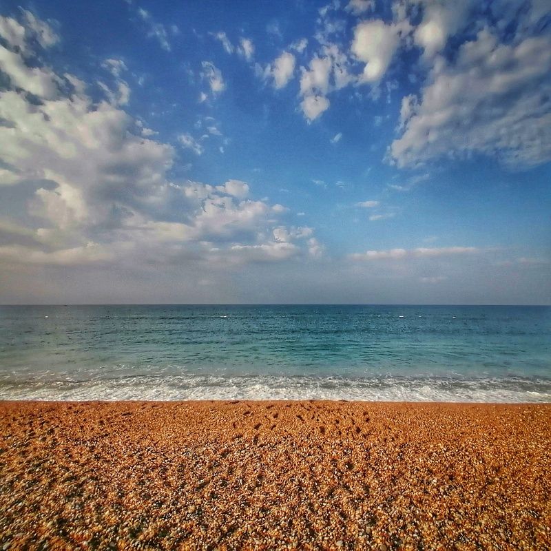 On the beach фото превью