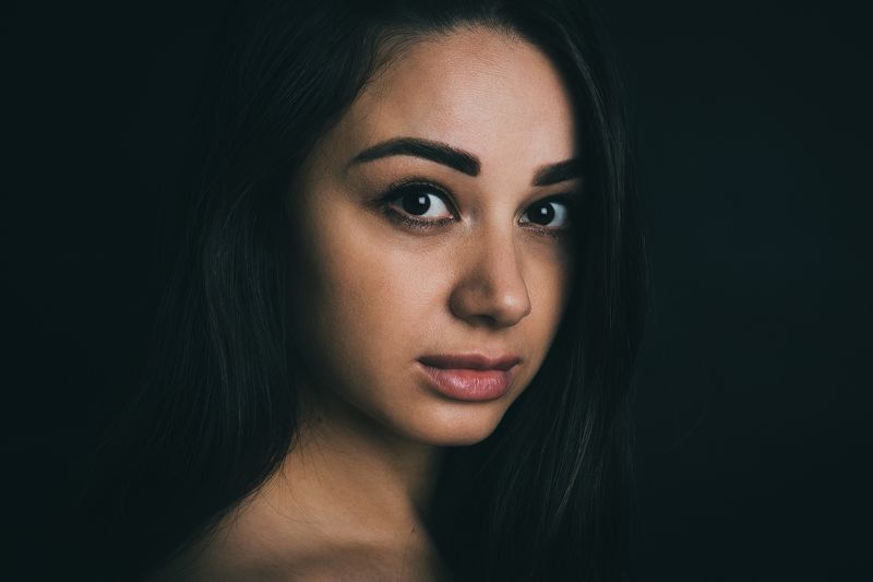 портрет, девушка, лицо, брюнетка Света фото превью