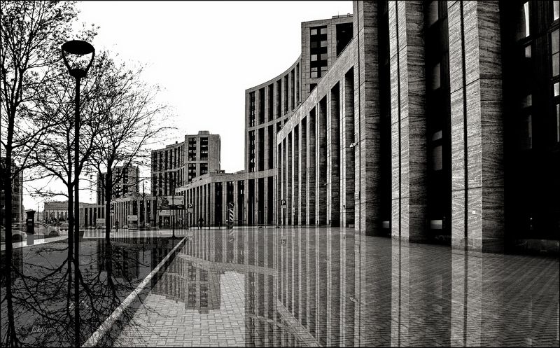 Москва монохром фото превью