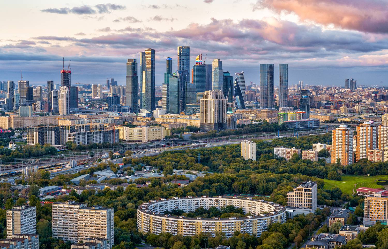 , Лариса Дука