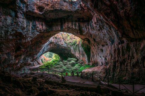 Деветашка пещера - Devetashka cave