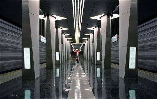 станция метро Авиамоторная  Москва