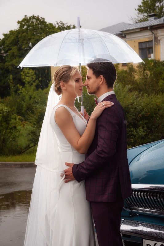 Влюбленные под дождем фото превью