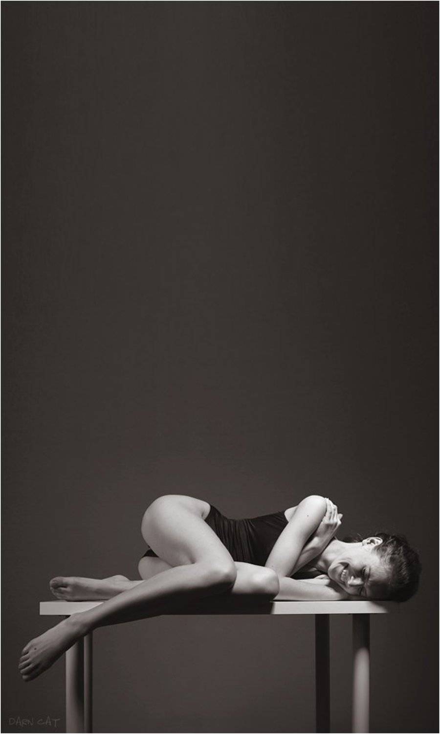 там, где, пустота, девушка, Darn Cat