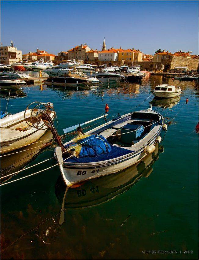 , Виктор Перякин