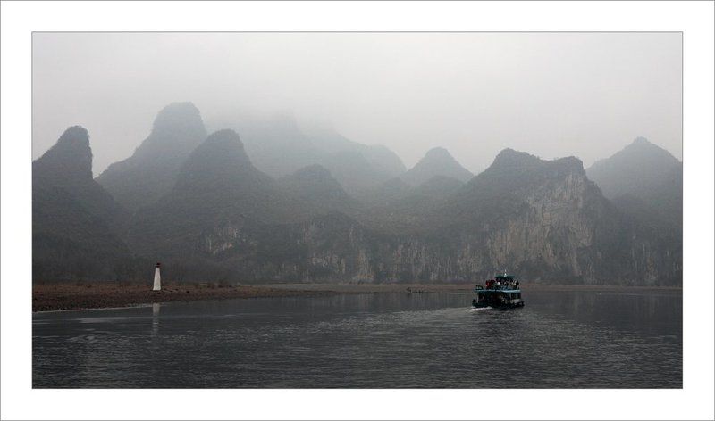 туман на реке Лицзян фото превью