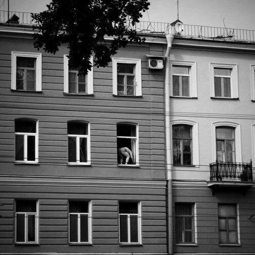 Суровый мойщик окон