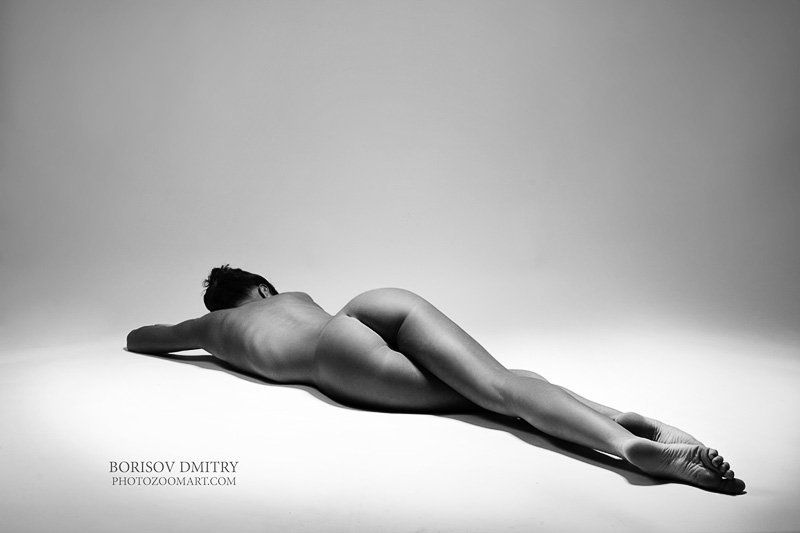 Nude фото превью