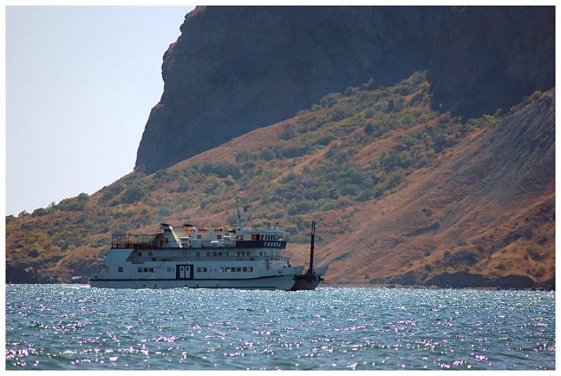 Морская прогулка у подножья Кара-Дага фото превью