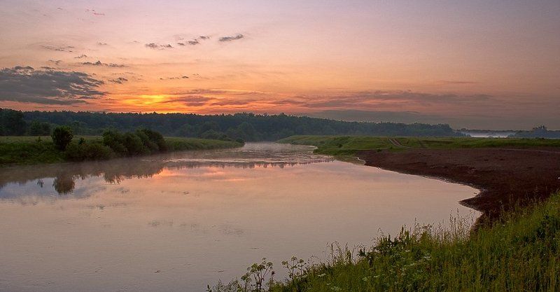 утро, рассвет, река, лето через 5 минут выглянет солнце фото превью