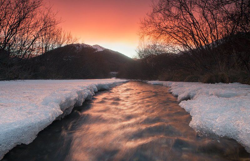 Alpine stream фото превью