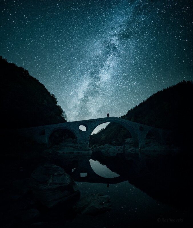 Night over Devil\'s bridge фото превью