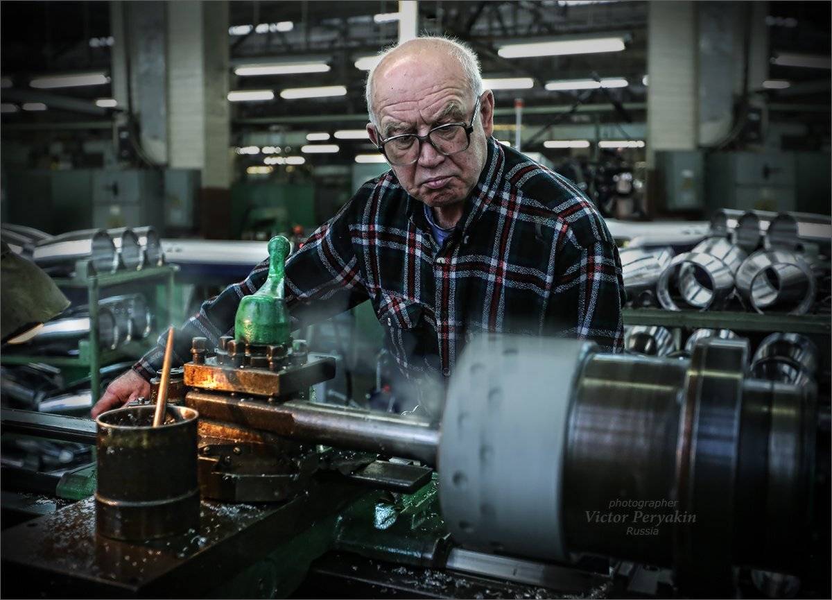 , Виктор Перякин