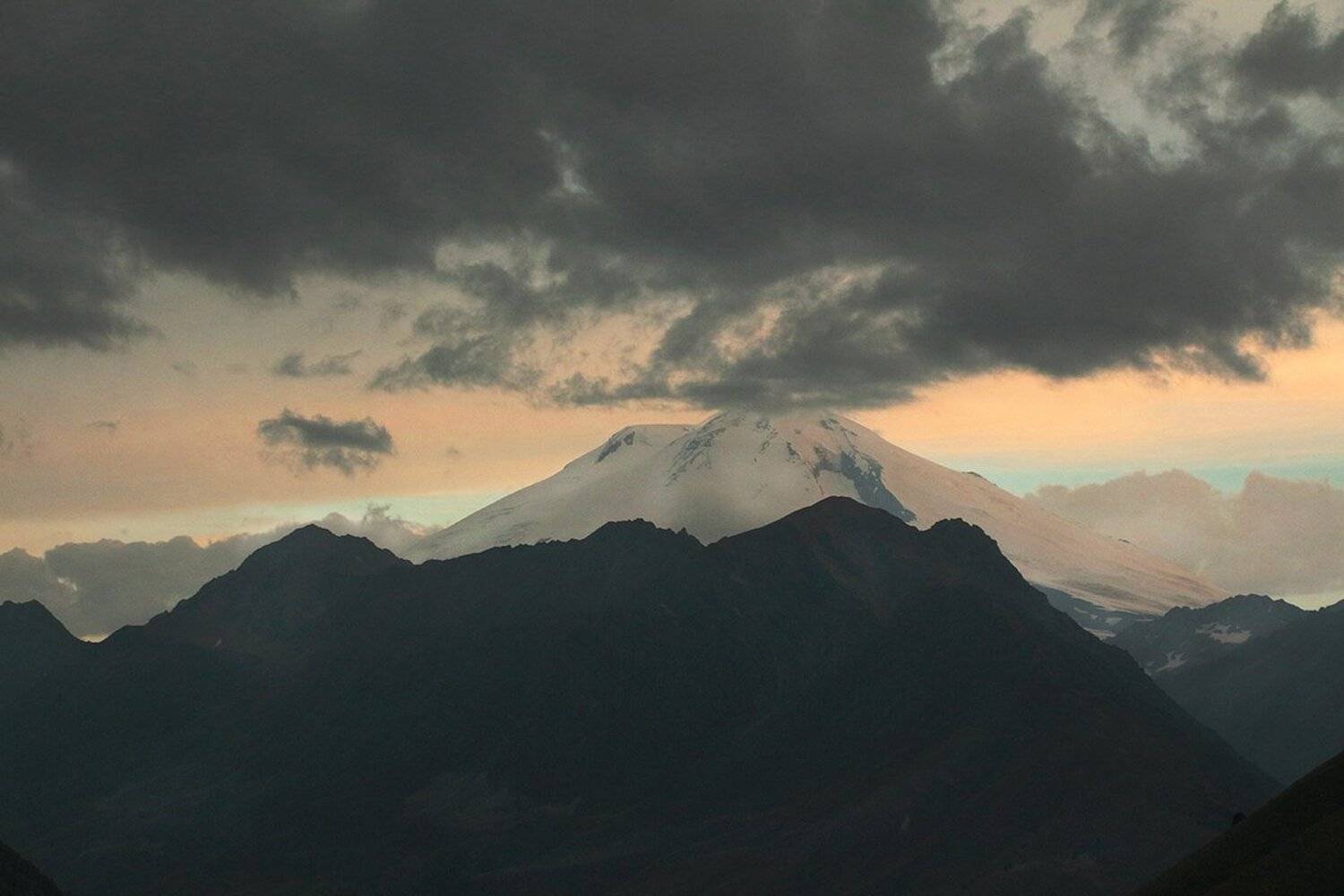 Эльбрус, Валерий Козуб