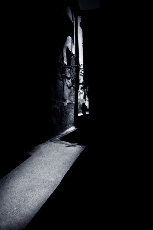 End of the tunnel фото превью