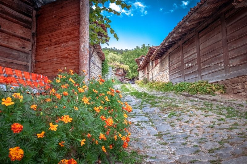 zheravna,bulgaria,travel,nature,house,light,history,green,orange,blue, Zheravna - Жеравна фото превью