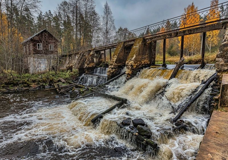 петяярви, осень, путешествия, питер,autumn ,russia, водопад Заброшенная бывшая финская гэс в  Петяярви фото превью
