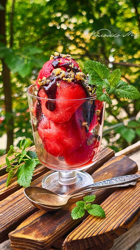 Десерт из арбуза фото превью