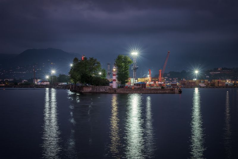 Batumi Harbour At Sundown фото превью