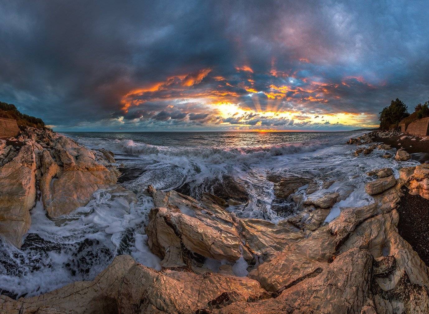 Абхазия, Волны, Закат, Скалы, Цандрыпш, Чёрное море, Лашков Фёдор